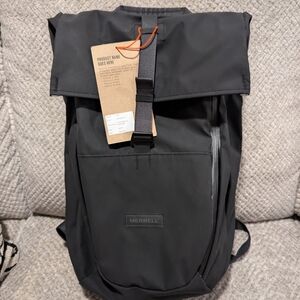 Merrell Wayfinder 18L Backpack NWT